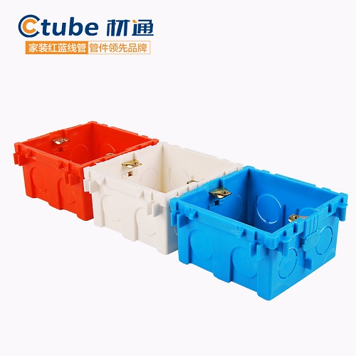 彩色PVC電工管件86開(kāi)關(guān)底盒在使用時(shí)的注意事項(xiàng)