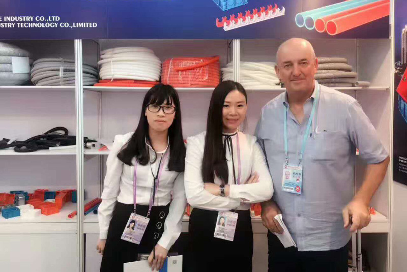 2017�����V����